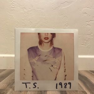 Taylor Swift 1989 Vinyl Record